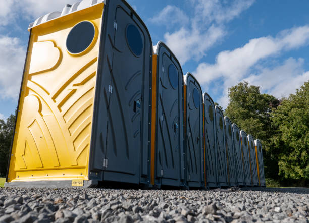 Best Standard Portable Toilet Rental  in Laguna Beach, FL